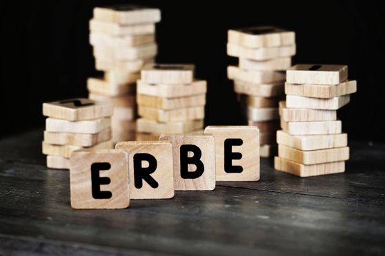 Foto: Holzplättchen mit Aufschrift